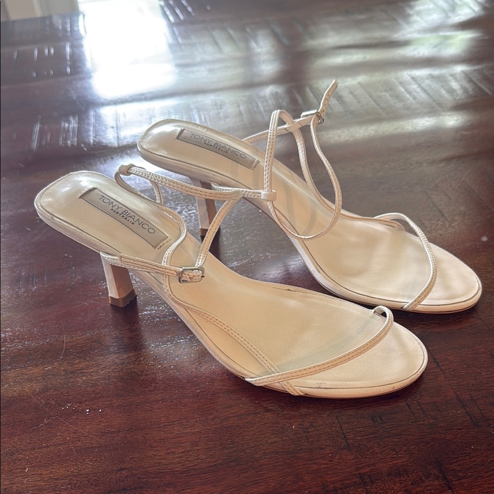 Tony Cream/White Strappy Heels